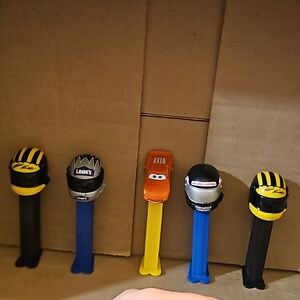 Racecar pez dispensers. 4 nascar and lightning McQueen